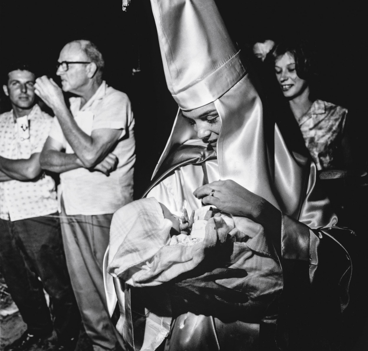 Las mujeres del Ku Klux Klan: la fachada moral de la secta supremacista